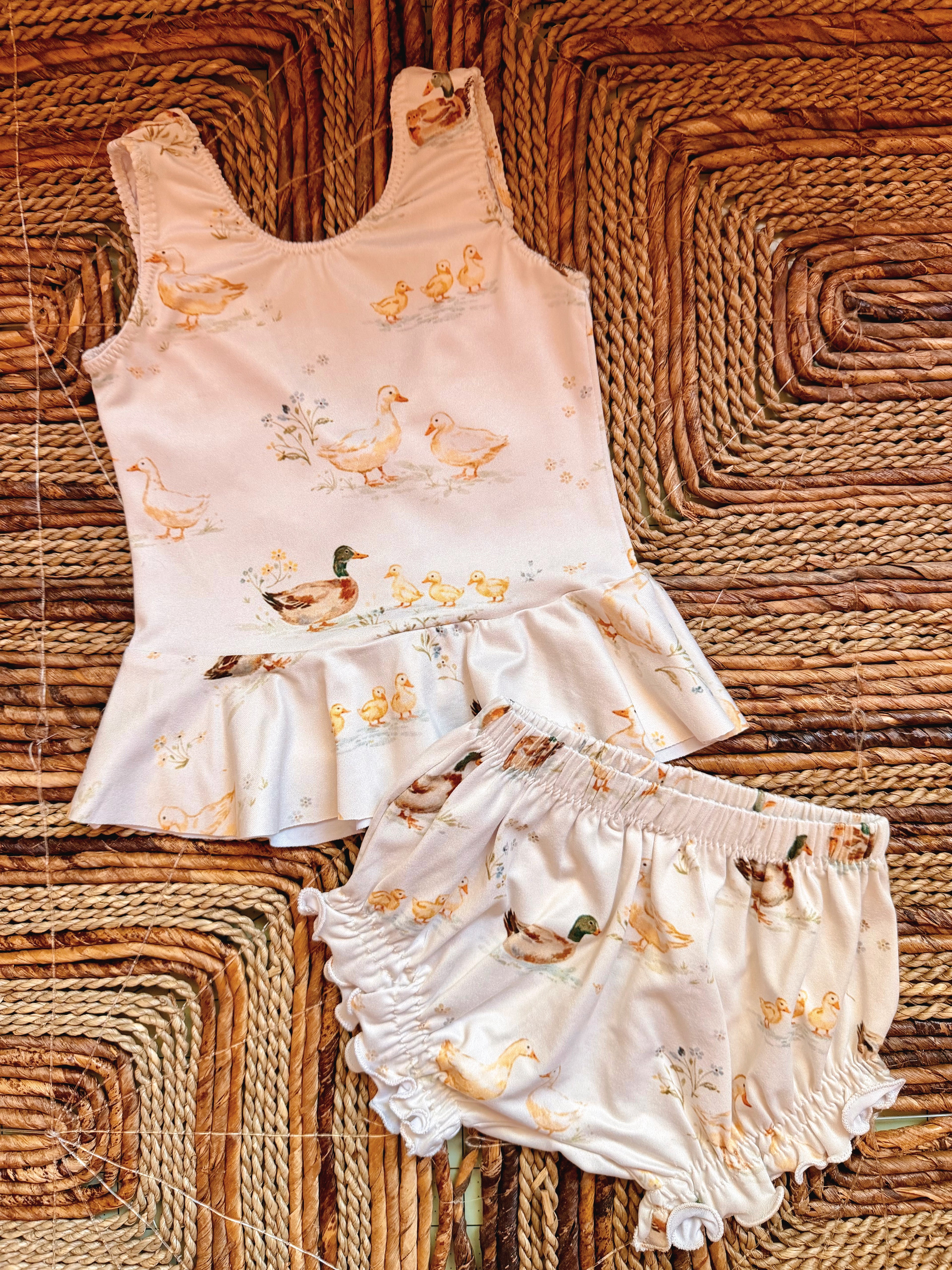 Ducks KD tank + Indie bummies